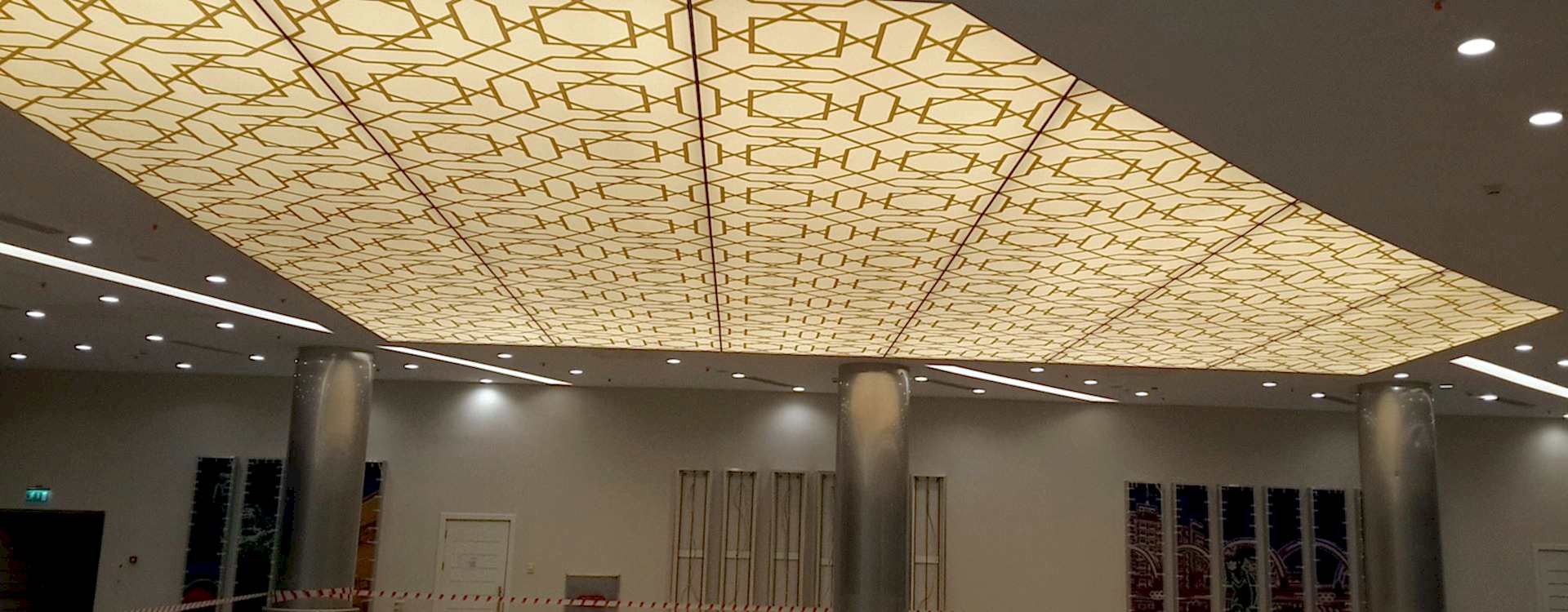 TÜRKMENİSTAN OLİMPİYAT STADI